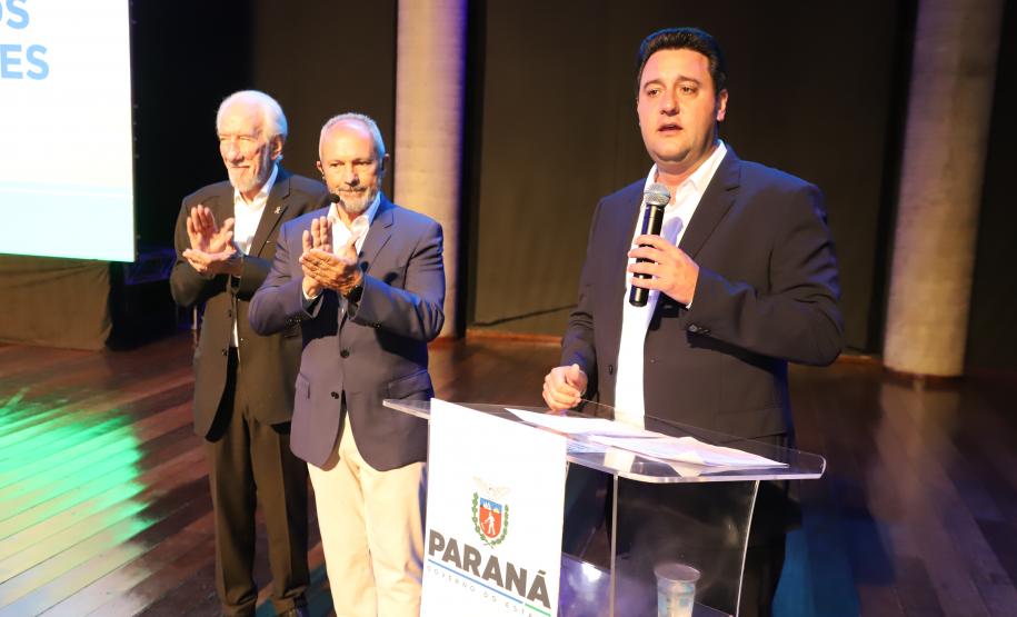 Com palestra de Paulo Hartung, Governo do Paraná retoma ciclo de encontros com especialistas