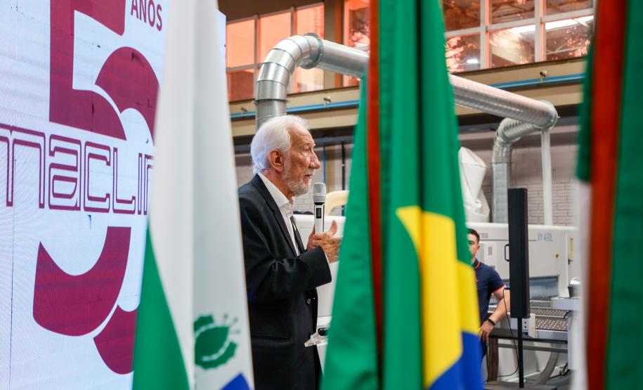 Piana participa do aniversário da Maclinea, que vai ampliar investimentos em Curitiba