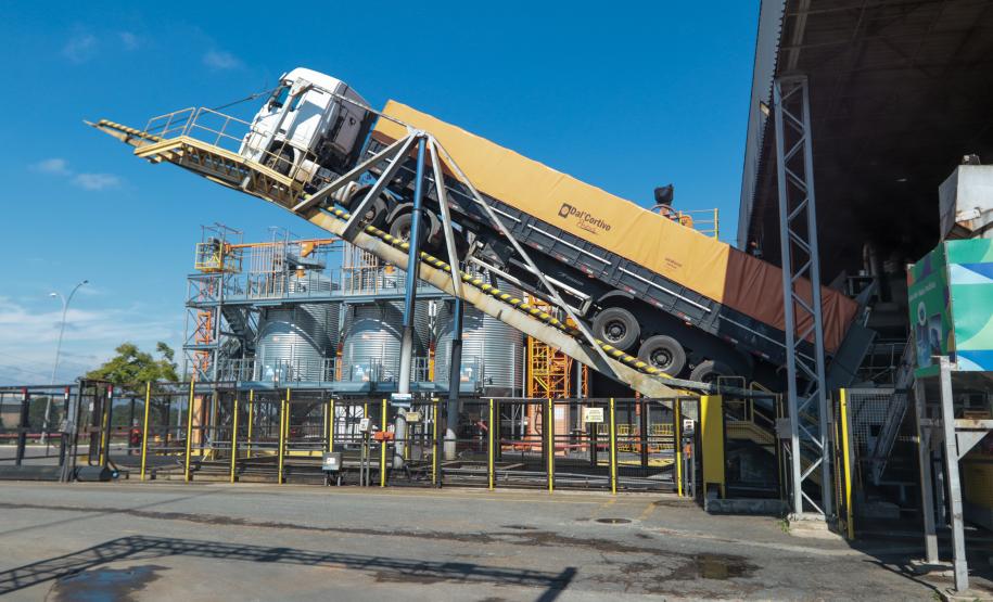 Com apoio do Estado, PepsiCo lança nova linha de snack produzida em Curitiba