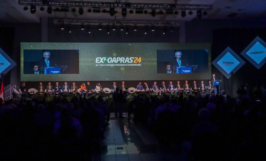 Piana destaca importância do setor supermercadista para economia na ExpoApras 2024