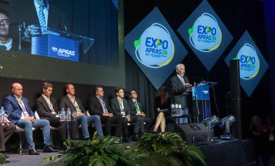 Piana destaca importância do setor supermercadista para economia na ExpoApras 2024