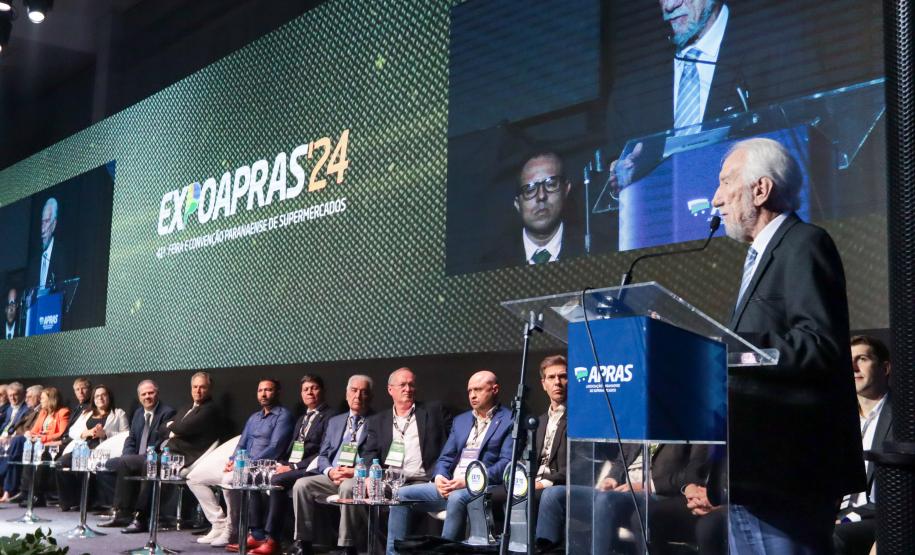 Piana destaca importância do setor supermercadista para economia na ExpoApras 2024
