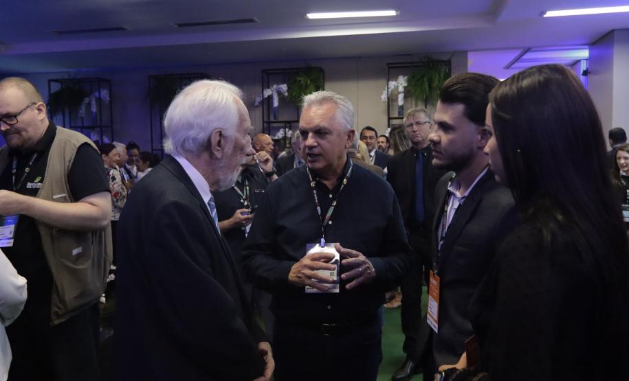 Piana destaca importância do setor supermercadista para economia na ExpoApras 2024