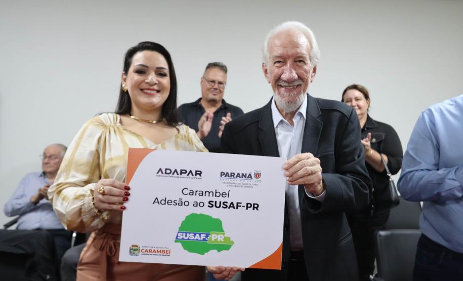 Carambeí formaliza adesão ao programa que possibilita ampliar vendas da agroindústria