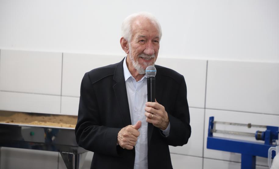 Tecnologia verde: Piana conhece máquina de compostagem acelerada em Tijucas do Sul