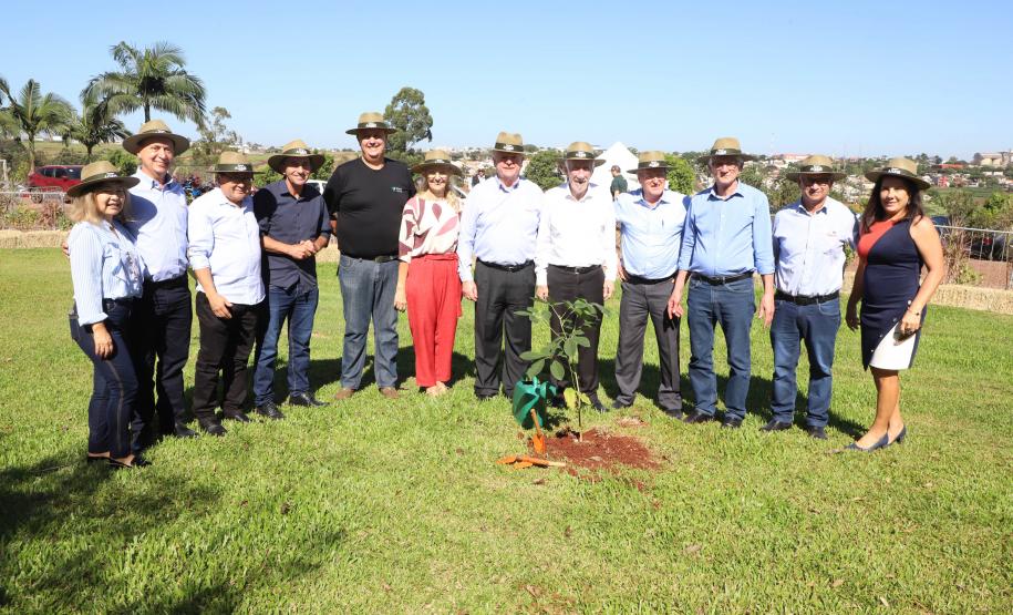 Piana destaca importância da tecnologia no agronegócio na abertura da Copacol Agro