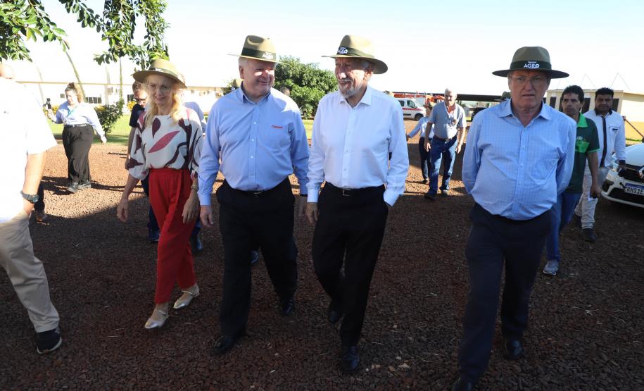 Piana destaca importância da tecnologia no agronegócio na abertura da Copacol Agro