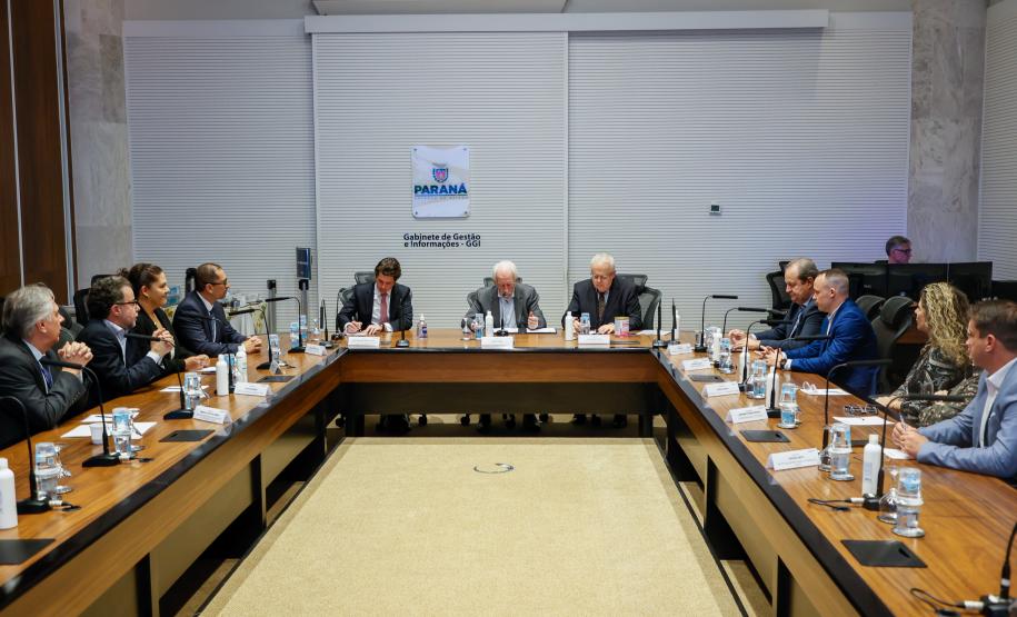 Paraná firma acordo com fábrica de produtos nutricionais para o parque tecnológico de Maringá