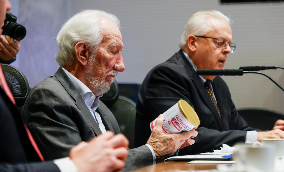 Paraná firma acordo com fábrica de produtos nutricionais para o parque tecnológico de Maringá