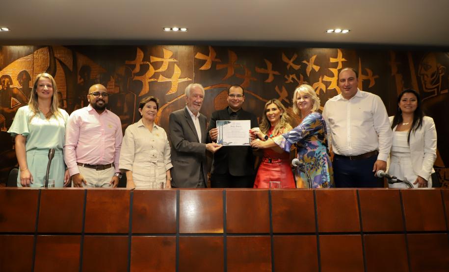 Em homenagem ao Dia da Enfermagem, Piana destaca importância da profissão