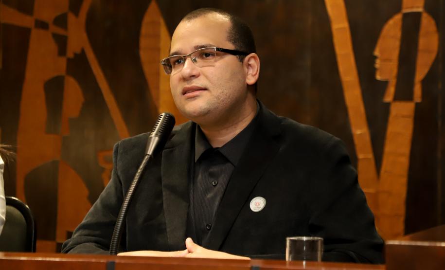 Em homenagem ao Dia da Enfermagem, Piana destaca importância da profissão