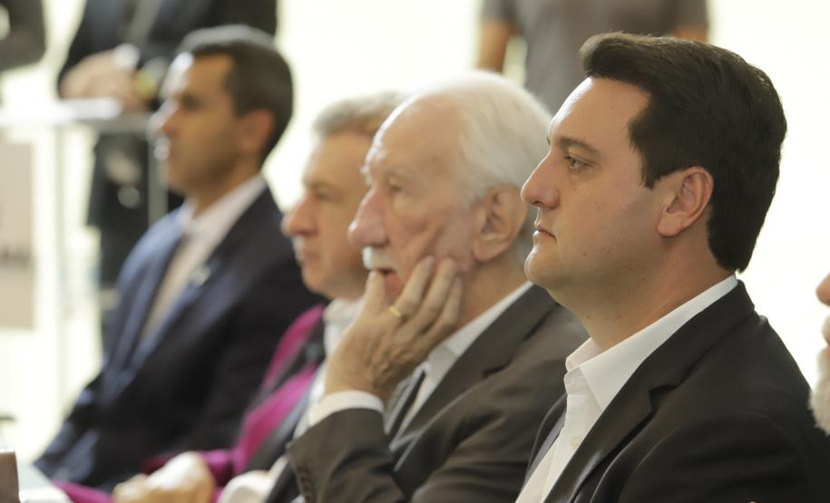 Ratinho Junior recebe lideranças da Marcha Para Jesus, que será no dia 18 de maio