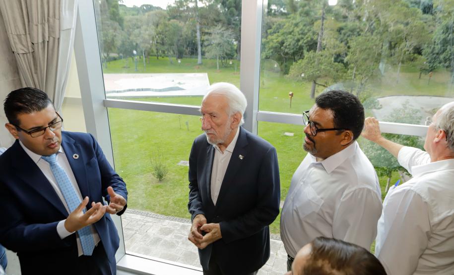 Delegação do Pará conhece modelo de negócio das cooperativista paranaenses