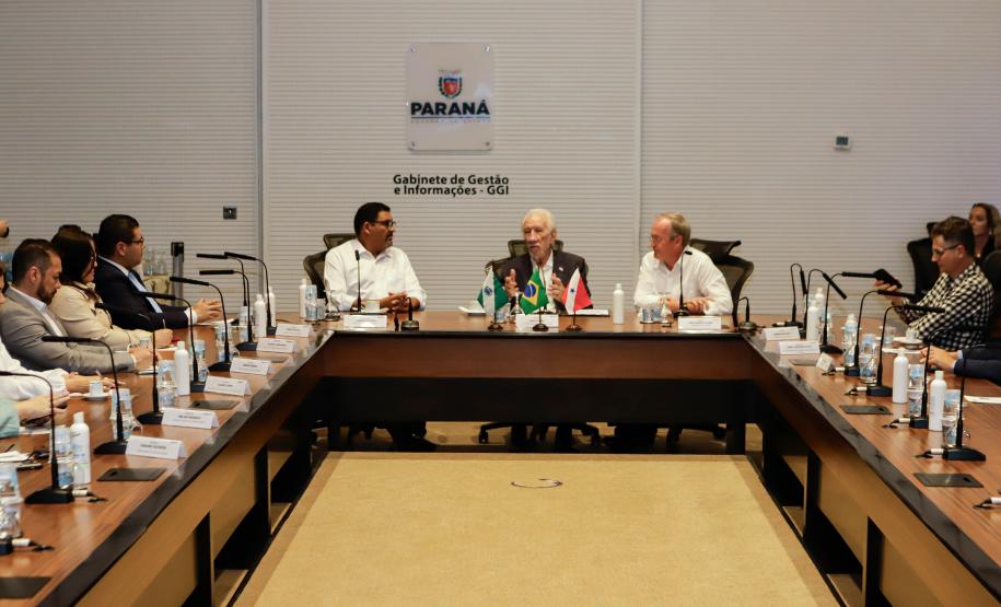 Delegação do Pará conhece modelo de negócio das cooperativista paranaenses