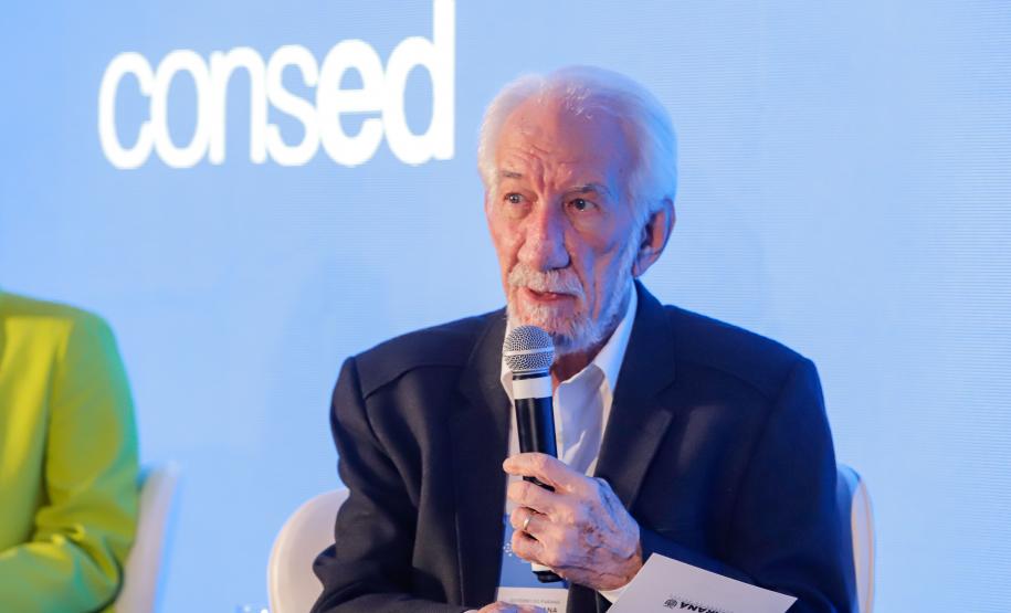 Piana destaca avanços do Paraná em evento que discute tecnologia no ensino público