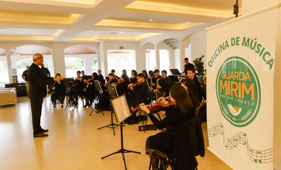 Piana destaca avanços do Paraná em evento que discute tecnologia no ensino público