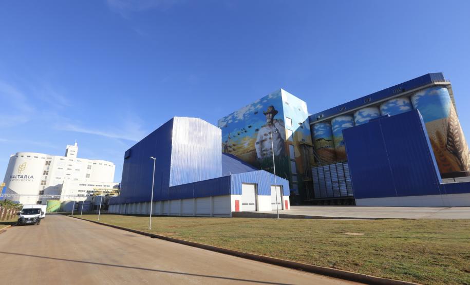 Com investimento de R$ 1,6 bi, Maltaria Campos Gerais reforça produção do setor cervejeiro