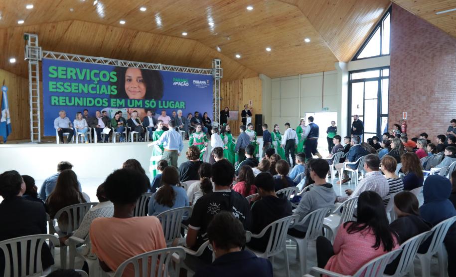 Darci Piana participa da feira de serviços Paraná em Ação, em São Mateus do Sul