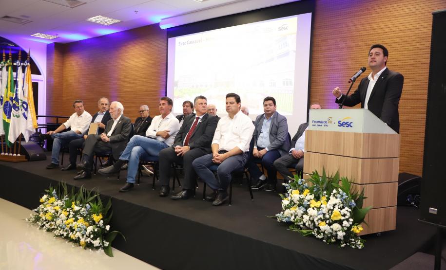 Em Cascavel, governador enaltece importância do turismo para o desenvolvimento regional