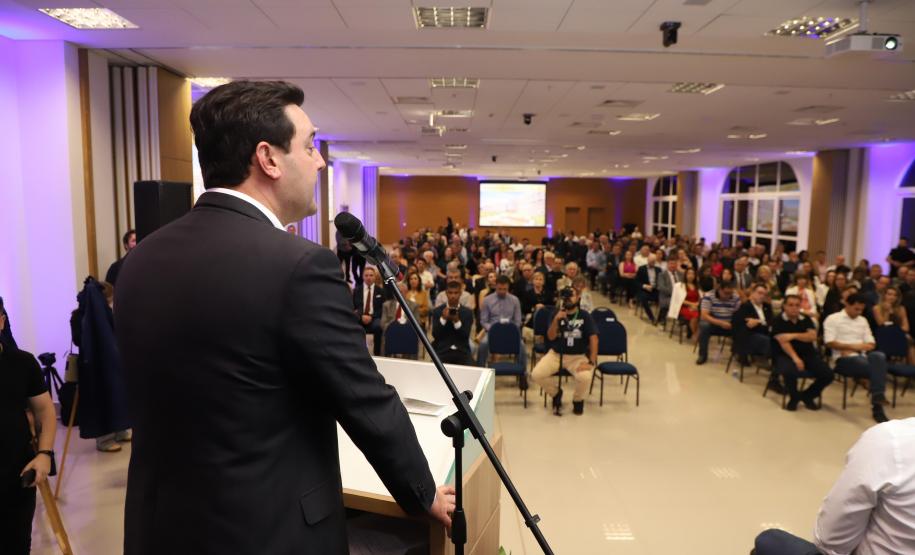 Em Cascavel, governador enaltece importância do turismo para o desenvolvimento regional