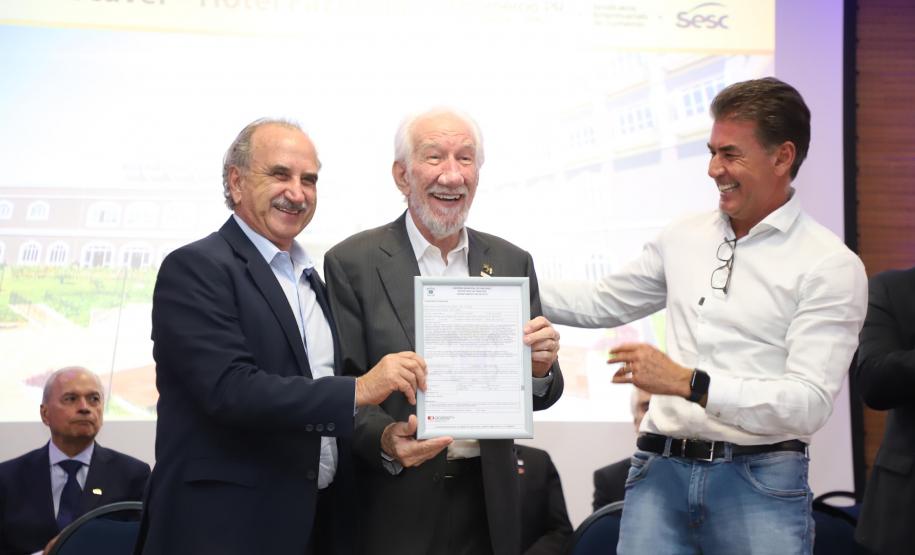 Em Cascavel, governador enaltece importância do turismo para o desenvolvimento regional