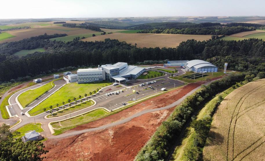 Em Cascavel, governador enaltece importância do turismo para o desenvolvimento regional