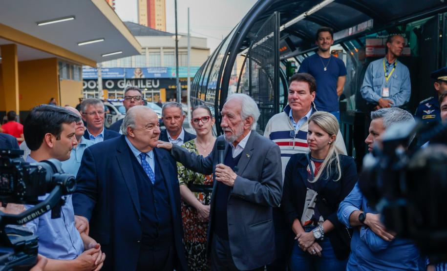 Em parceria com municípios, Estado reativa linha Barreirinha/São José