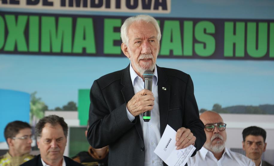 Estado libera R$ 12 milhões para 1º hospital de Imbituva e entrega matrículas de 171 casas