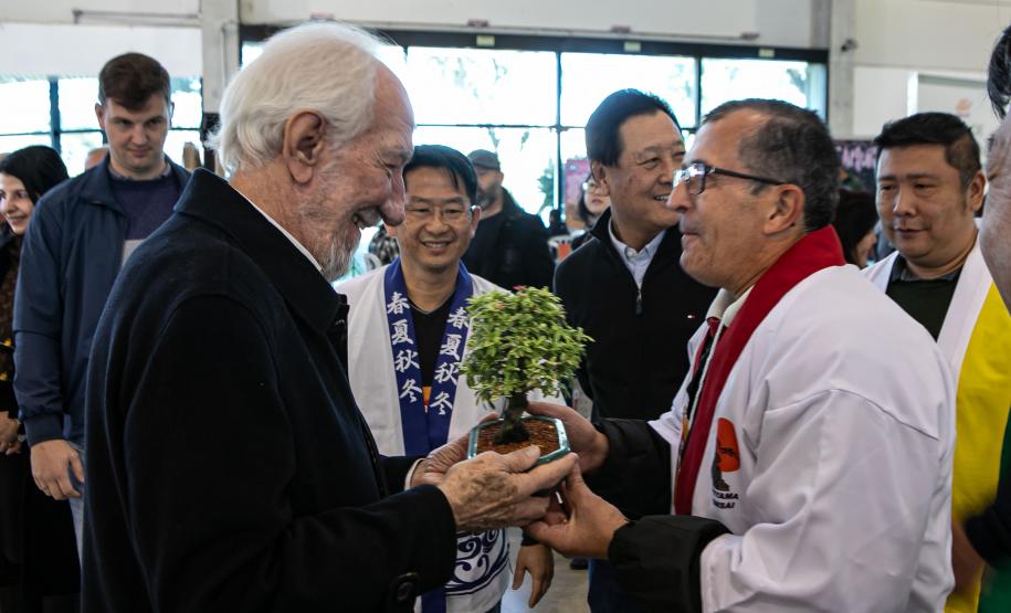 Darci Piana celebra cultura japonesa na festa de 116 anos da imigração