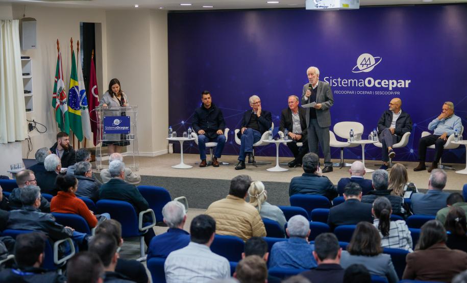 Piana destaca protagonismo do Paraná na produção de alimentos em evento da Ocepar