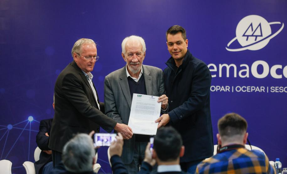 Piana destaca protagonismo do Paraná na produção de alimentos em evento da Ocepar