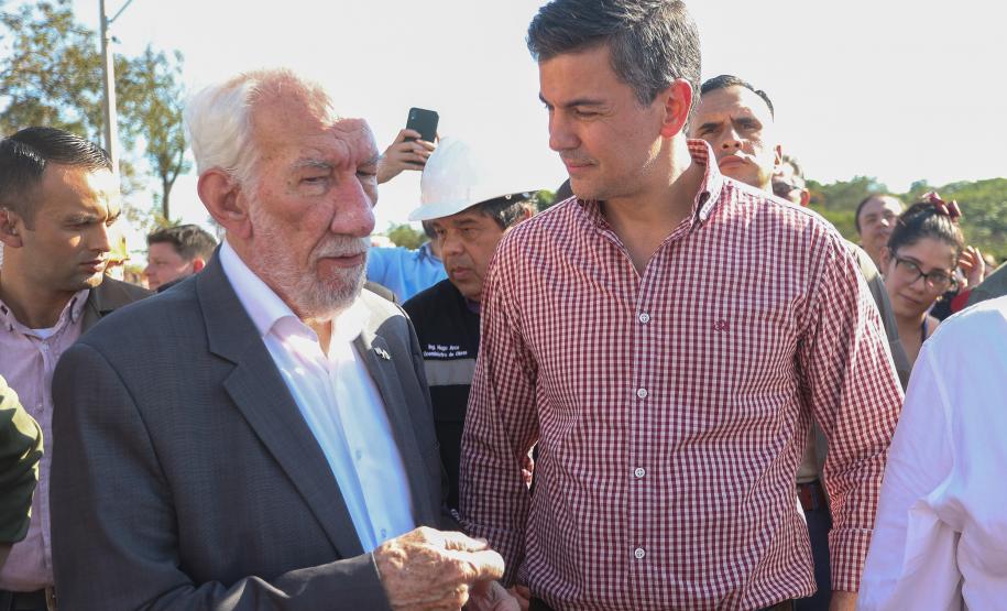 Darci Piana e presidente do Paraguai visitam Ponte da Integração, em Foz do Iguaçu