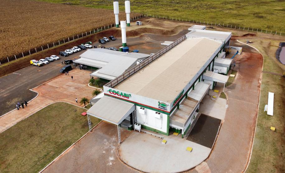 Piana recebe ministro da Pesca e apresenta produtores de tilápia do Norte do Paraná