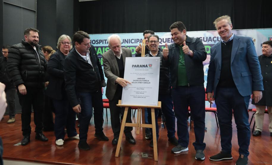 Governo inaugura obras e anuncia novos investimentos para Quedas do Iguaçu