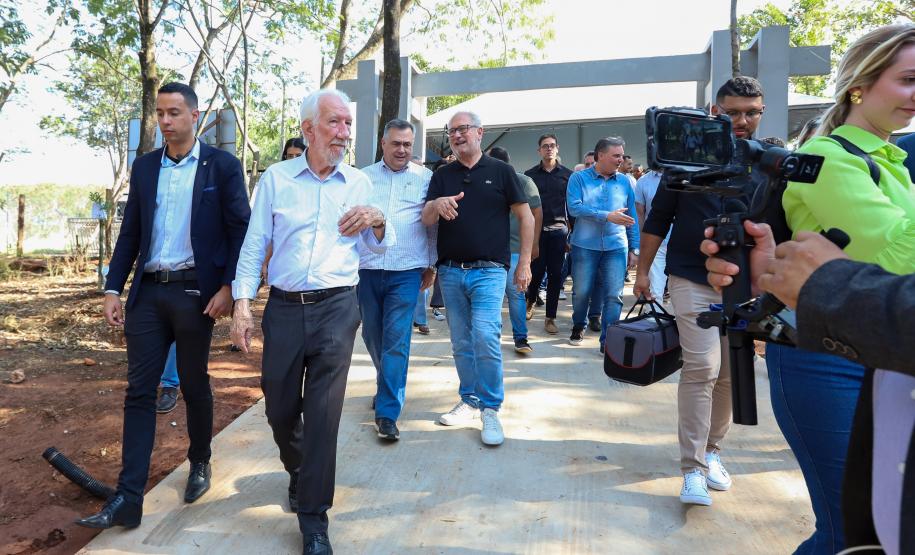 Governo entrega Parque Urbano Manduhy, maior área de lazer de Cianorte