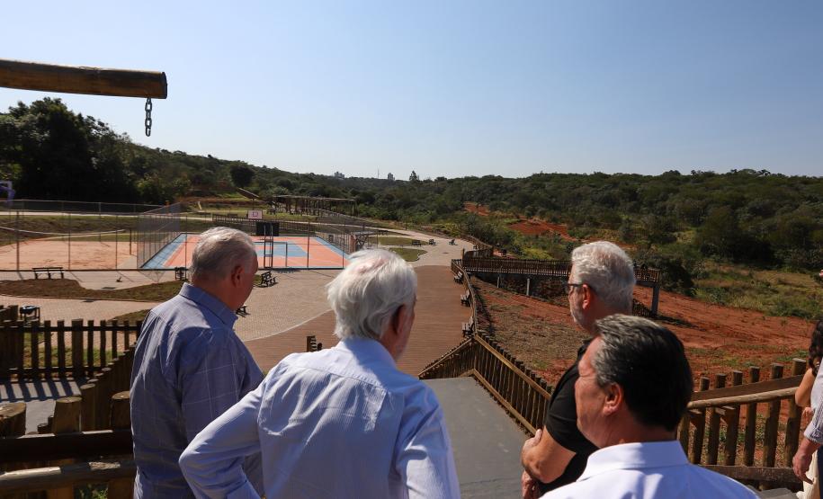 Governo entrega Parque Urbano Manduhy, maior área de lazer de Cianorte