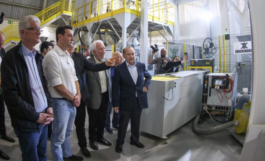 Coamo inaugura fábrica de ração e inicia investimento de R$ 1,7 bilhão para produzir etanol