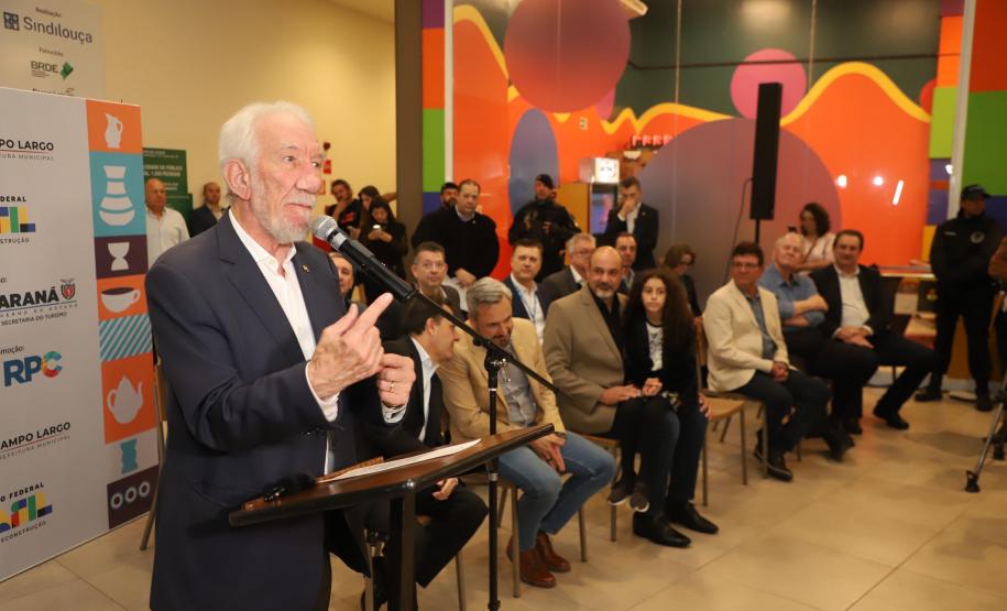 Piana destaca vocação de Campo Largo na produção de louças e cerâmica