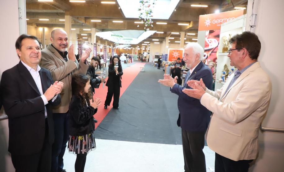 Piana destaca vocação de Campo Largo na produção de louças e cerâmica