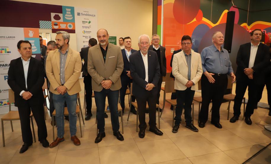 Piana destaca vocação de Campo Largo na produção de louças e cerâmica