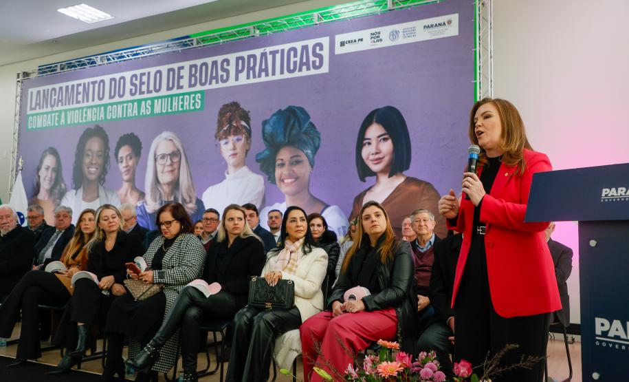Empresas e instituições do Paraná podem aderir ao selo que reconhece ações pelas mulheres
