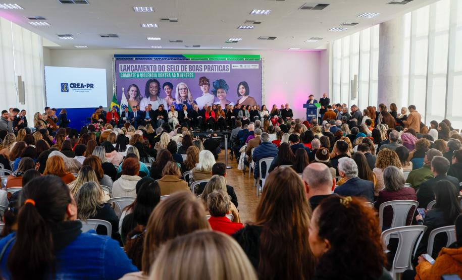 Empresas e instituições do Paraná podem aderir ao selo que reconhece ações pelas mulheres