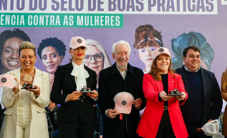 Empresas e instituições do Paraná podem aderir ao selo que reconhece ações pelas mulheres