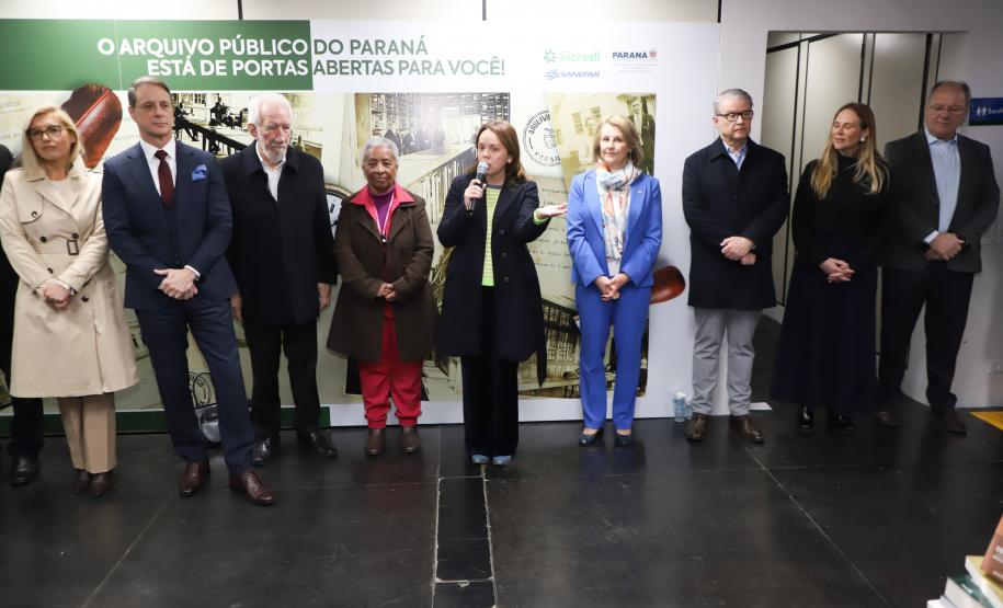 Raízes: jornada dos imigrantes é retratada em exposição no Arquivo Público do Paraná