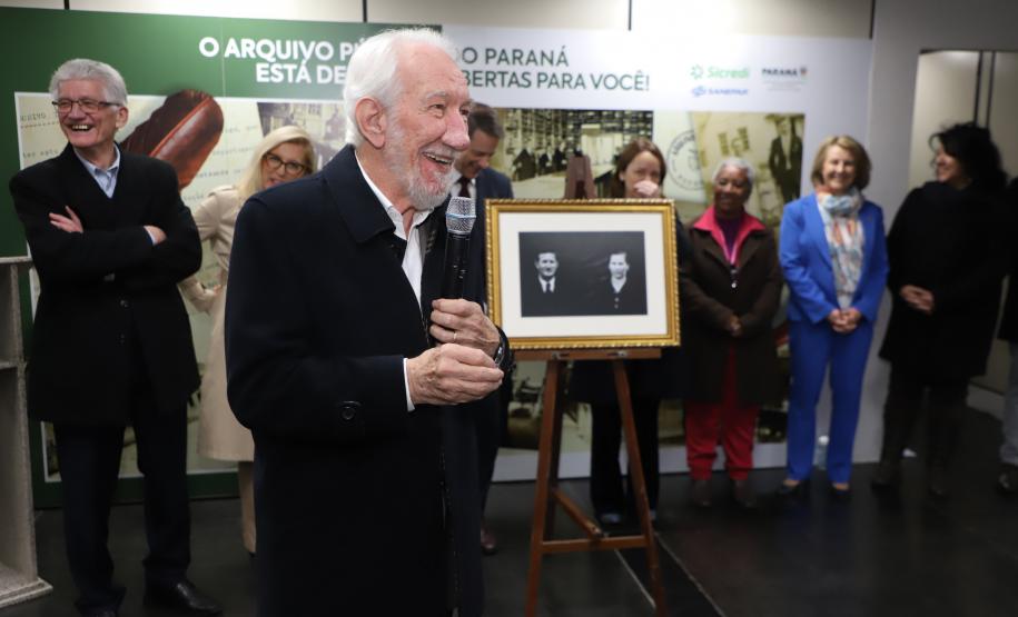 Raízes: jornada dos imigrantes é retratada em exposição no Arquivo Público do Paraná