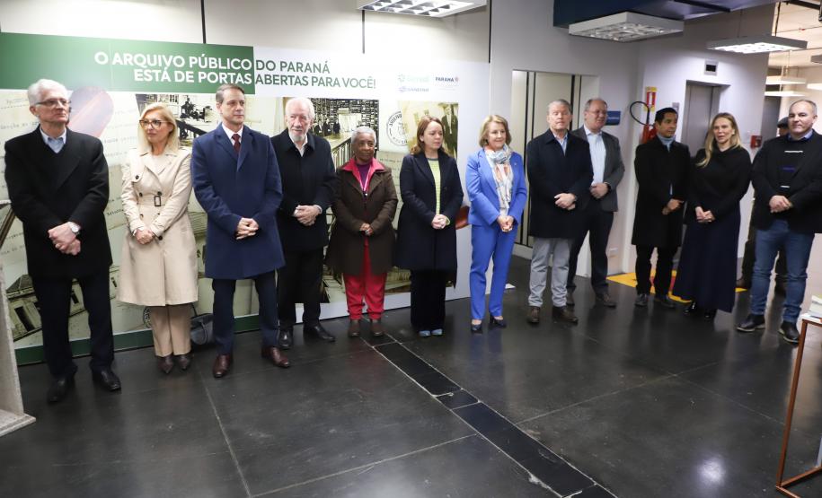 Raízes: jornada dos imigrantes é retratada em exposição no Arquivo Público do Paraná