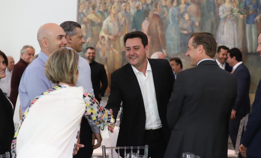 Governador mostra investimentos no Paraná a empresários: R$ 285 bi desde 2019