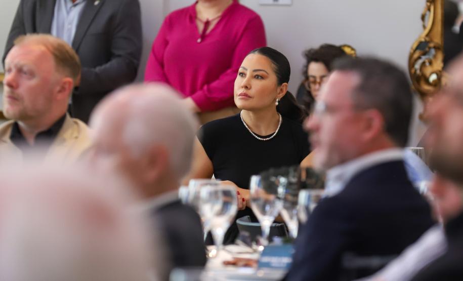 Governador mostra investimentos no Paraná a empresários: R$ 285 bi desde 2019