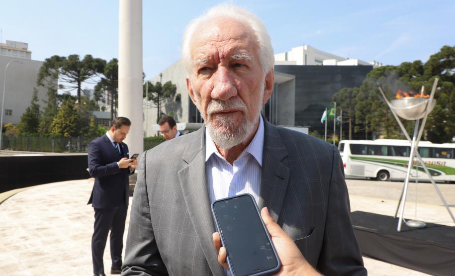 Governo do Estado e Exército abrem comemorações da Semana da Pátria em Curitiba