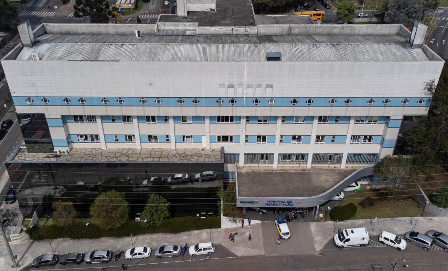 Em parceria com AACD, governador anuncia Complexo de Reabilitação Silvio Santos